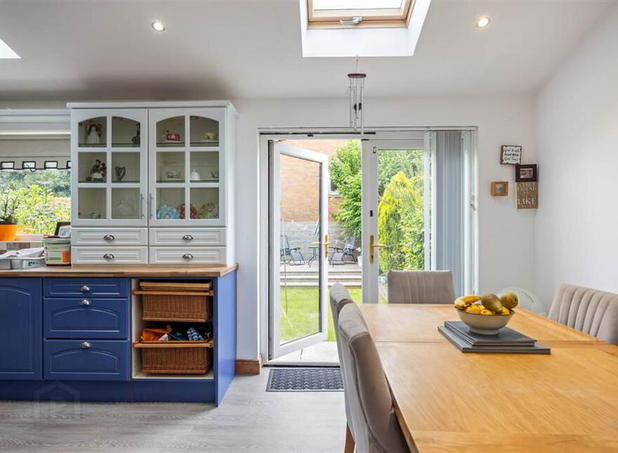 2 Breda Park, Belfast, BT8 6JR