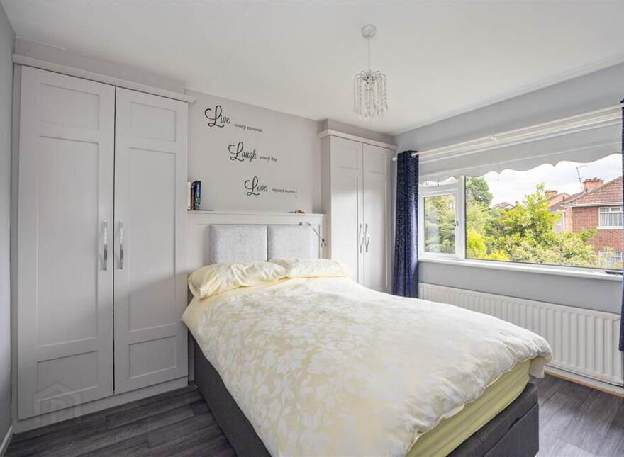 2 Breda Park, Belfast, BT8 6JR
