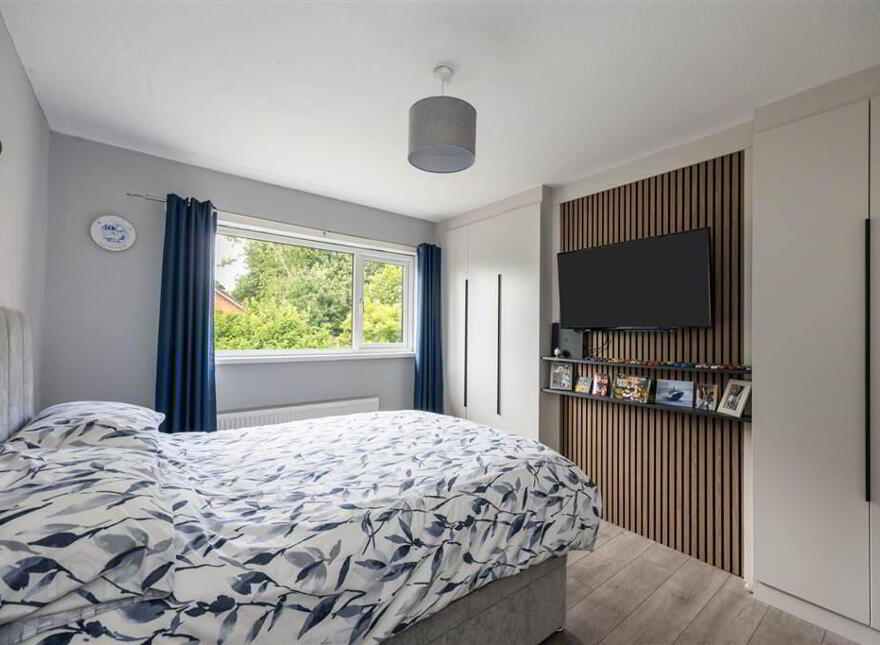 2 Breda Park, Belfast, BT8 6JR