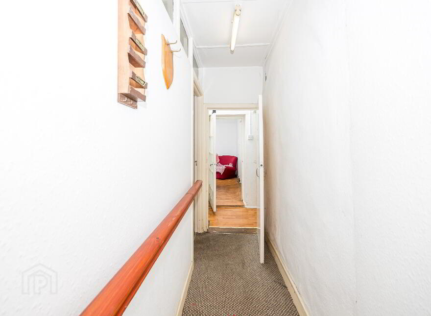Treen Hill, Lusk, K45D728