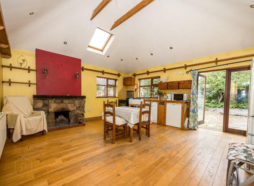 Treen Hill, Lusk, K45D728