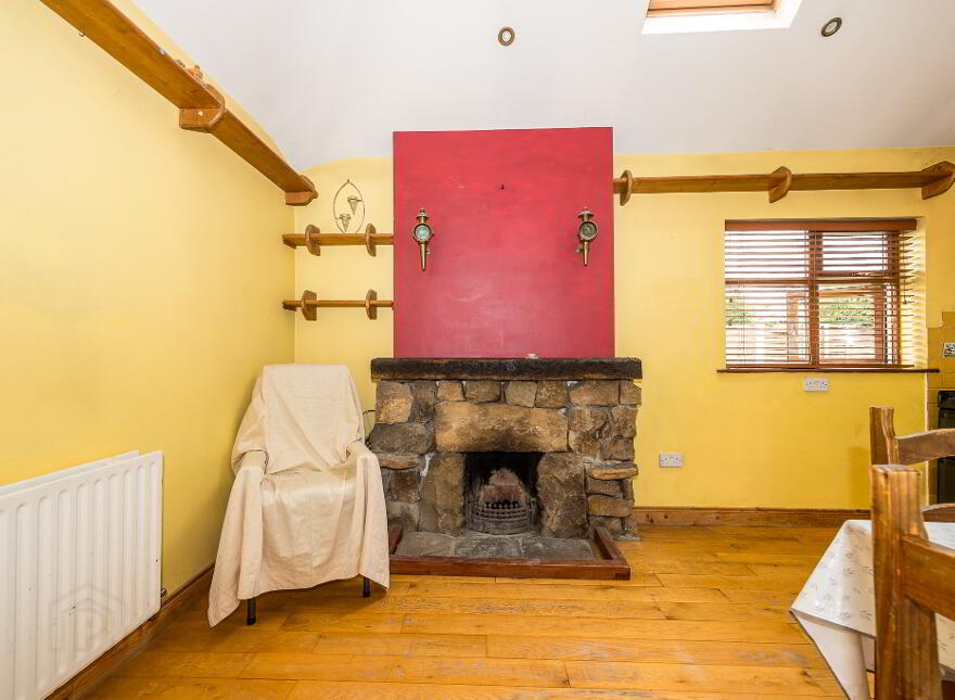 Treen Hill, Lusk, K45D728