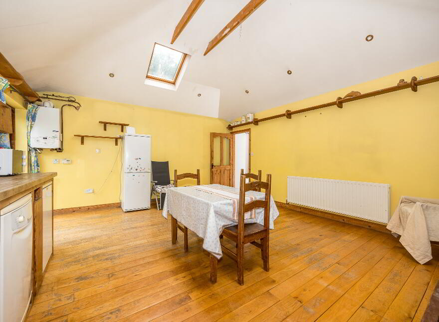 Treen Hill, Lusk, K45D728