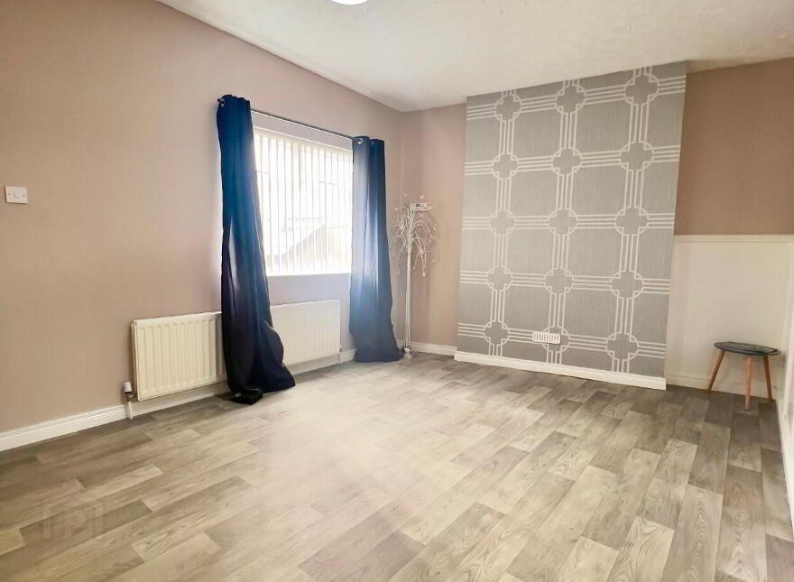 74 Circular Road, Larne, BT40 3AH
