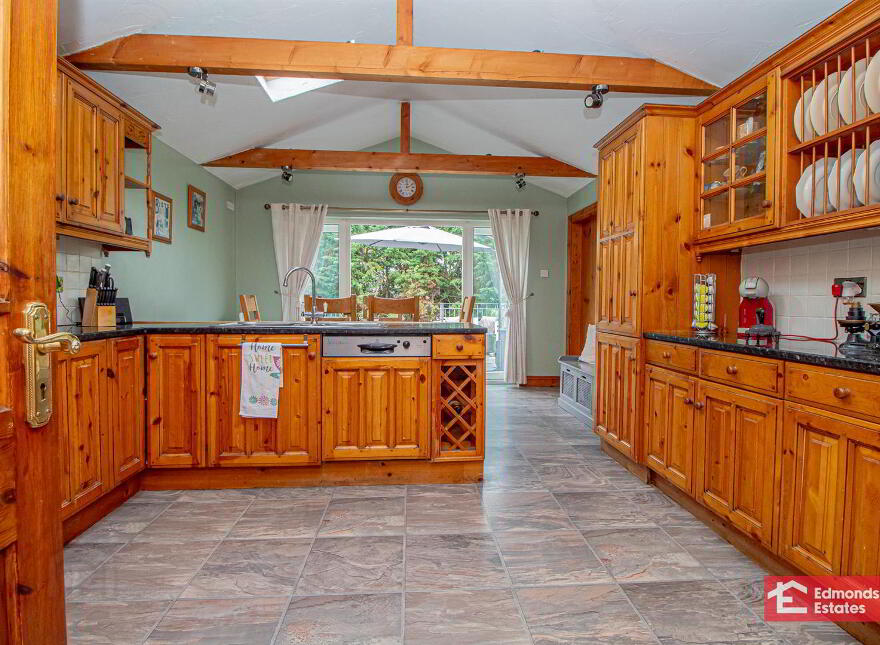 43 Cushendall Road, Ballymena, BT43 6HA