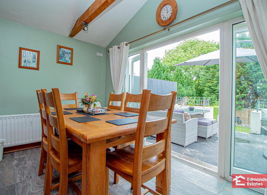 43 Cushendall Road, Ballymena, BT43 6HA