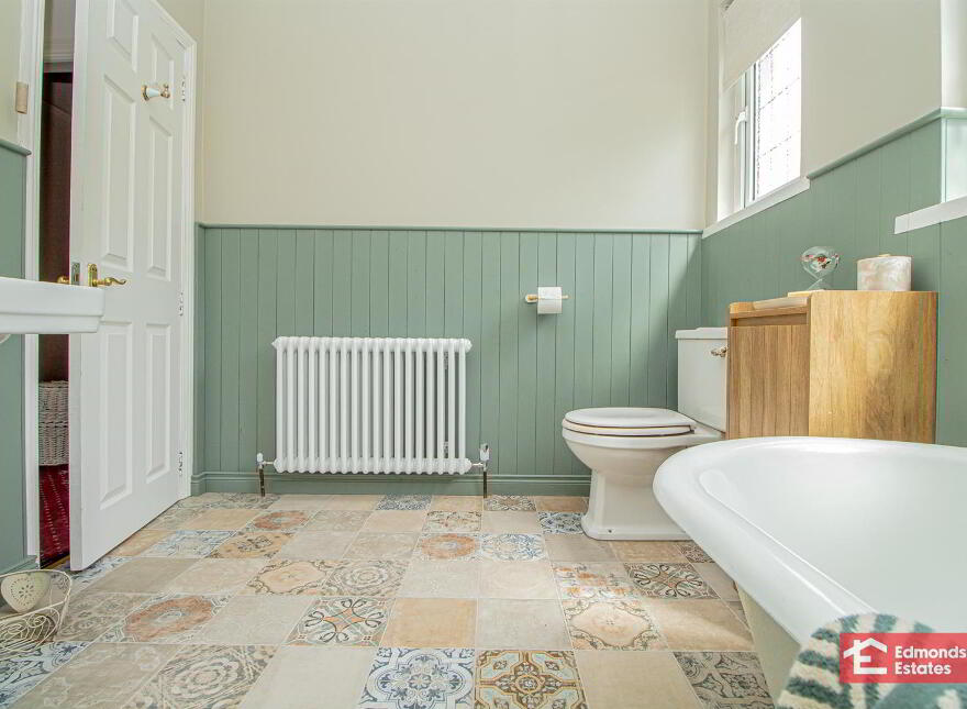 43 Cushendall Road, Ballymena, BT43 6HA