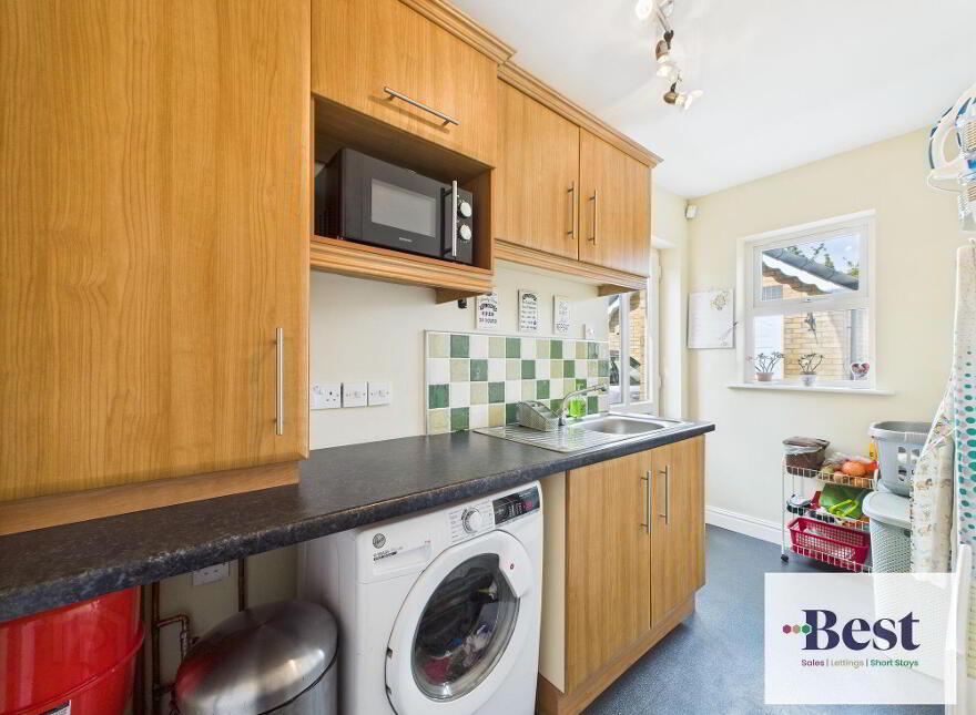 46 Corran Manor, Larne, BT40 1BH