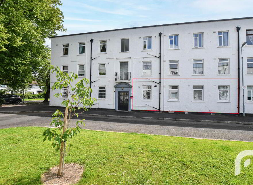 368 Merville Garden Village, Newtownabbey, BT37 9TU photo
