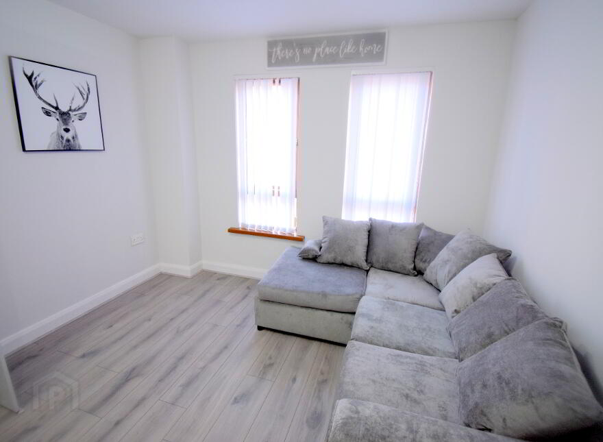 Apt 5a, Heath Lodge Square, Belfast, BT13 3WG