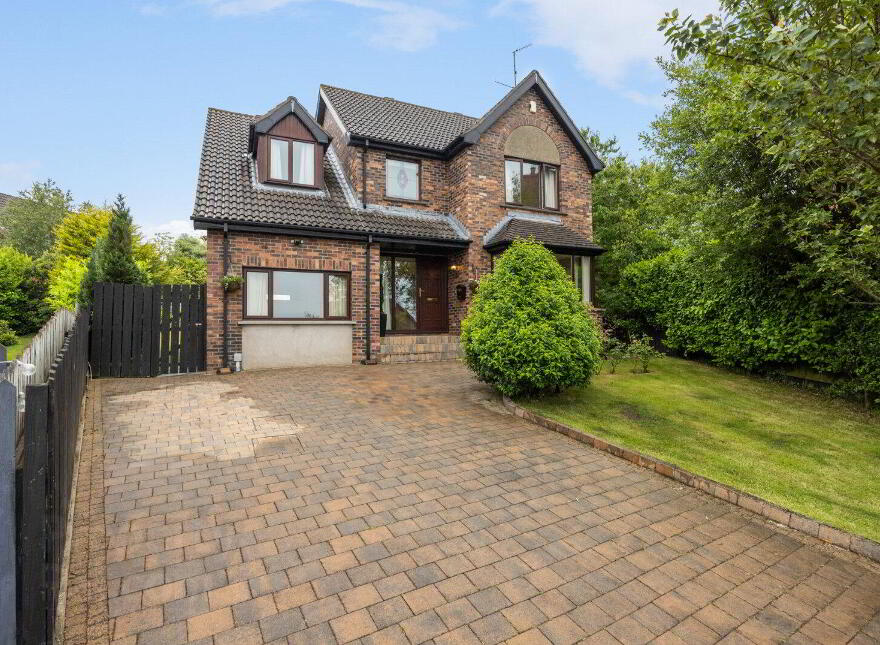 36 Garland Hill, Belfast, BT8 6YL photo