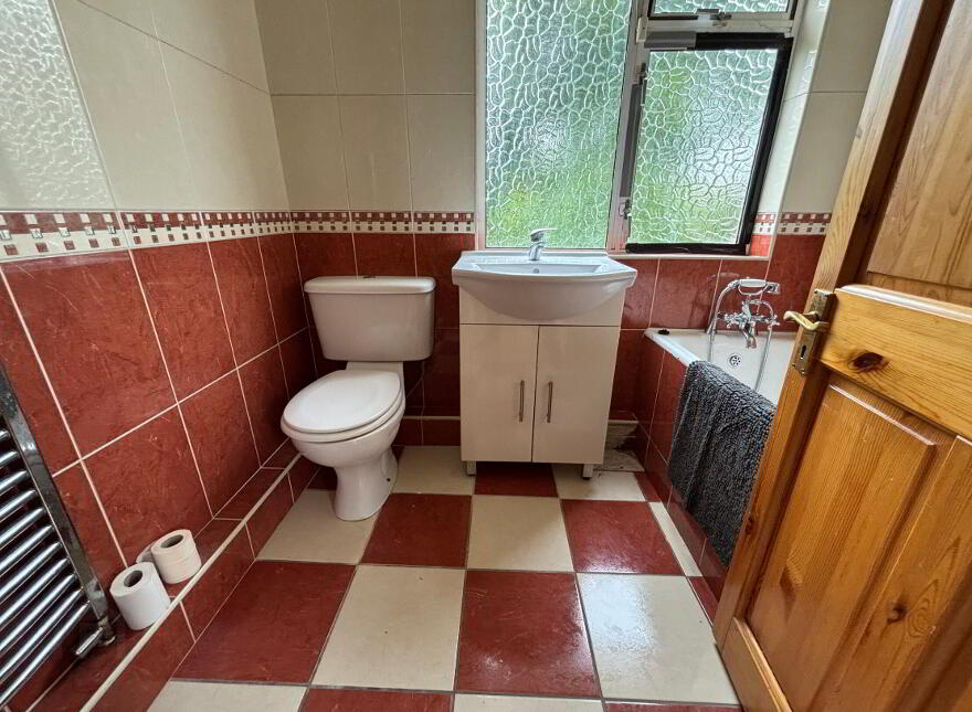 61 Castle Park, Clondalkin, Dublin, D22RW70