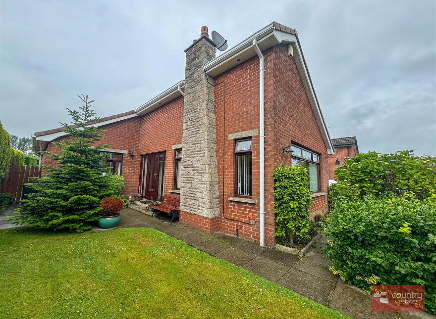 4 Grange Valley Green, Ballyclare, BT39 9HD photo