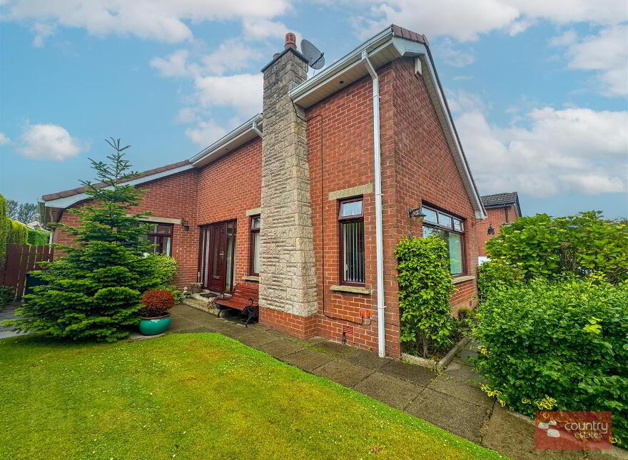 4 Grange Valley Green, Ballyclare, BT39 9HD photo