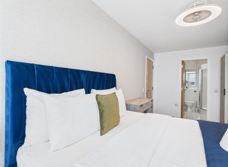 Apt 5-07 The Obel, 62 Donegal Quay, Belfast, BT1 3NG