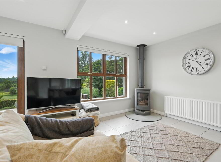 Canal View, 1a Nevins Row, Ballyskeagh Road, Lisburn, BT27 5TF