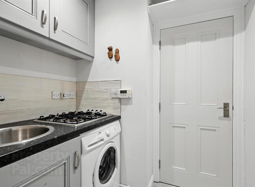Canal View, 1a Nevins Row, Ballyskeagh Road, Lisburn, BT27 5TF