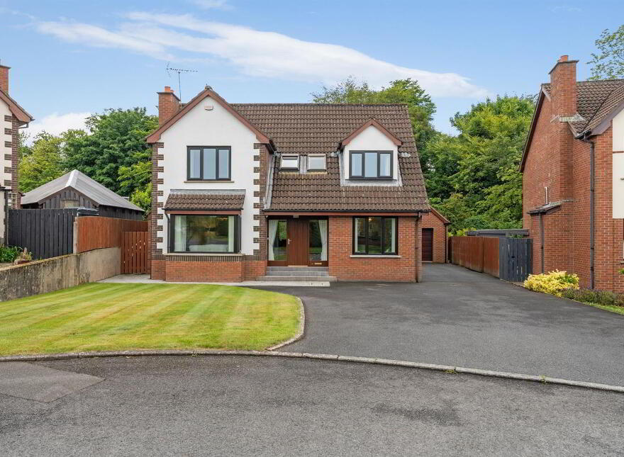 14 Lord Wardens Chase, Bangor, BT19 1YX