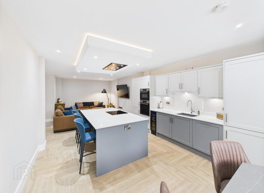 Apt 6, One Lacefield, Belfast, BT4 3PA