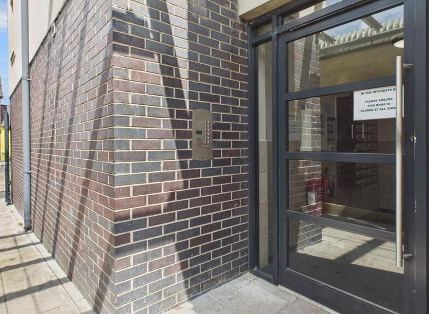 35 Newtown Building, Frances Street, Newtownards, BT23 7FG