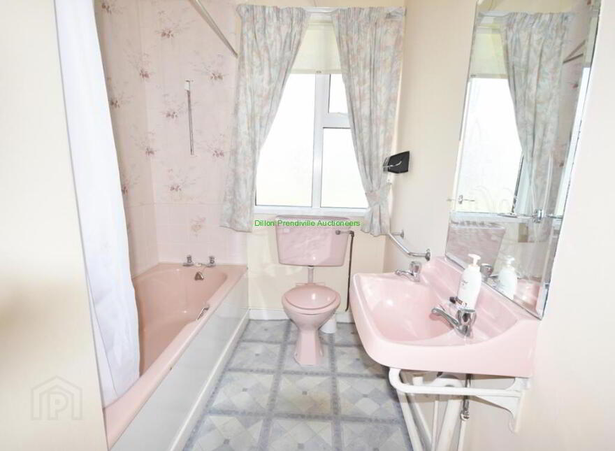 Teallta, Sandhill Road, Ballybunion, V31KW88