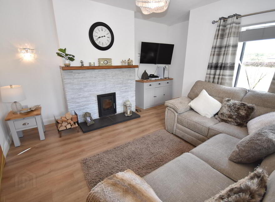 6 Raymoghey Heights, Manorcunningham, F92C8WD
