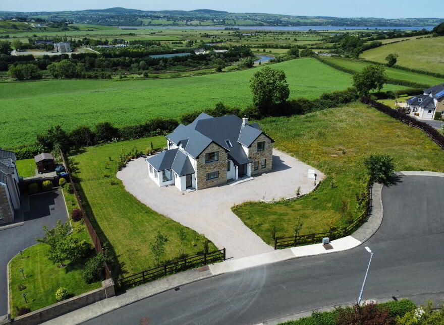 6 Raymoghey Heights, Manorcunningham, F92C8WD photo