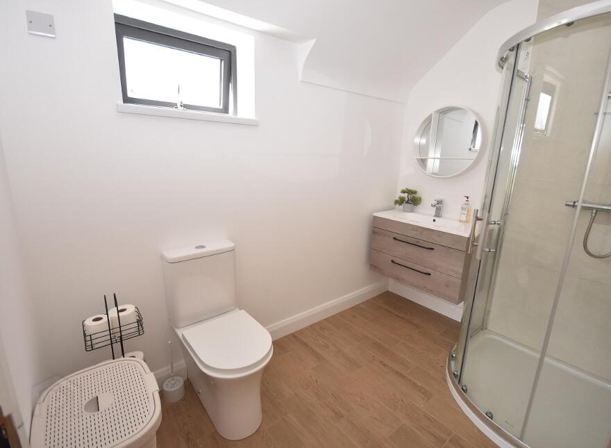 6 Raymoghey Heights, Manorcunningham, F92C8WD