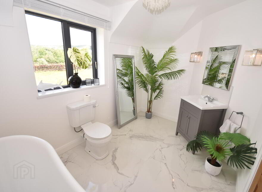 6 Raymoghey Heights, Manorcunningham, F92C8WD