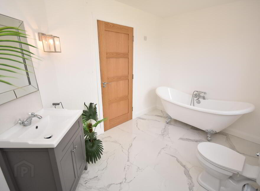 6 Raymoghey Heights, Manorcunningham, F92C8WD