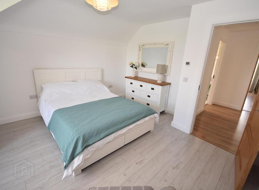 6 Raymoghey Heights, Manorcunningham, F92C8WD