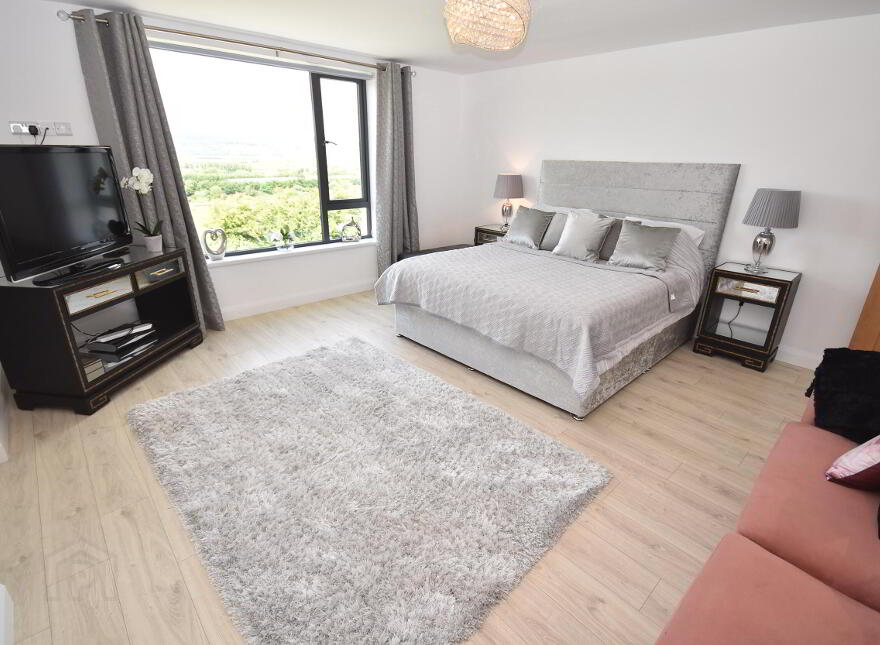 6 Raymoghey Heights, Manorcunningham, F92C8WD