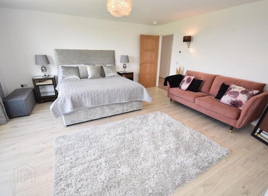 6 Raymoghey Heights, Manorcunningham, F92C8WD