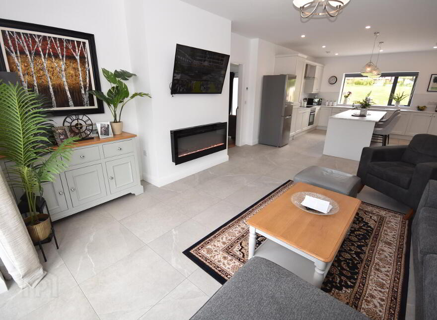 6 Raymoghey Heights, Manorcunningham, F92C8WD
