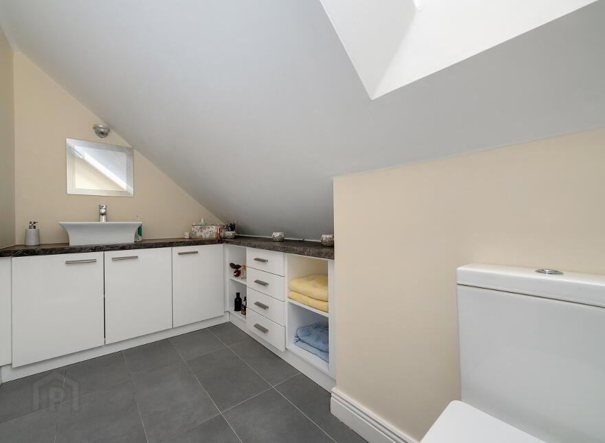 41 Broadfield Drive, Broadfield Manor, Rathcoole, Dublin, D24HV2H