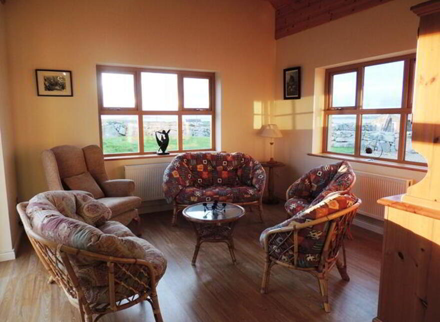 The Boat, Builder's Cottage', Mweenish, Connemara, Carna, H91VE8K