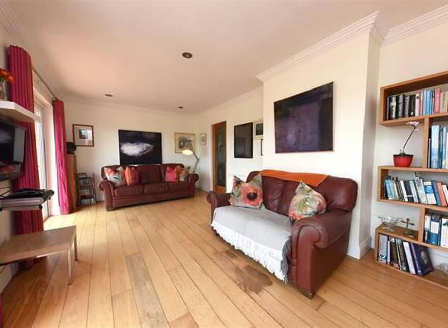 Willow Hill, Carrigaline