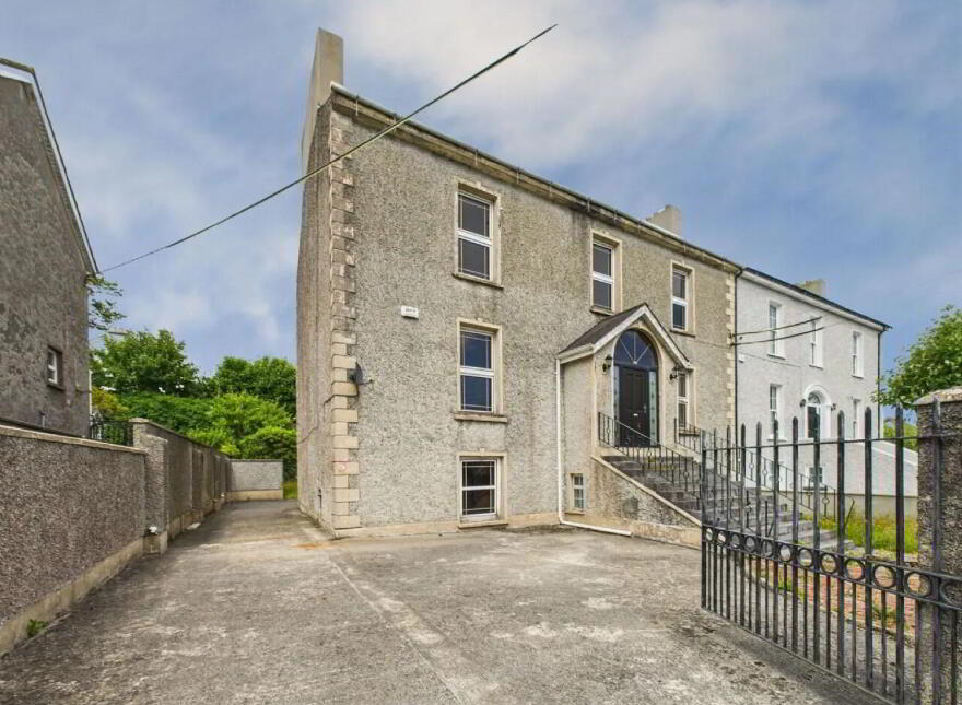 2 Sweetbriar Park, Tramore, X91CF77 photo