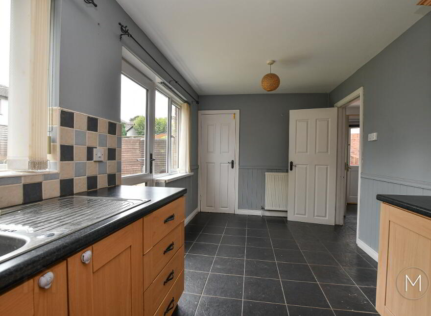 43 Oakdale Manor, Antrim, BT41 1QA