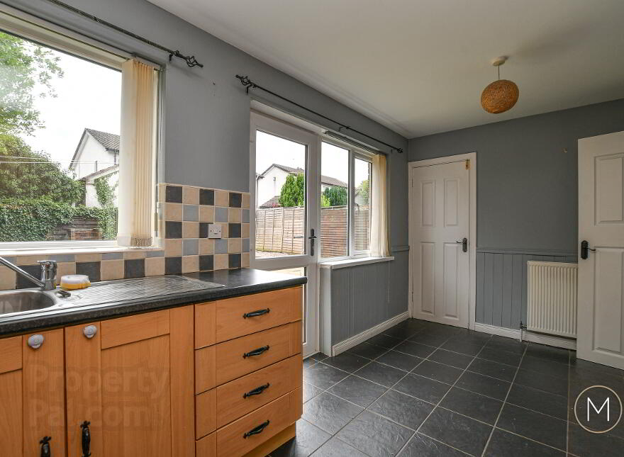 43 Oakdale Manor, Antrim, BT41 1QA