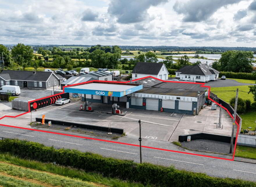 2 MIDWAY FILLING STATION AND RETAIL UNITS ( No.), 93/97 Tullyraine R...Craigavon, BT66 7PP photo