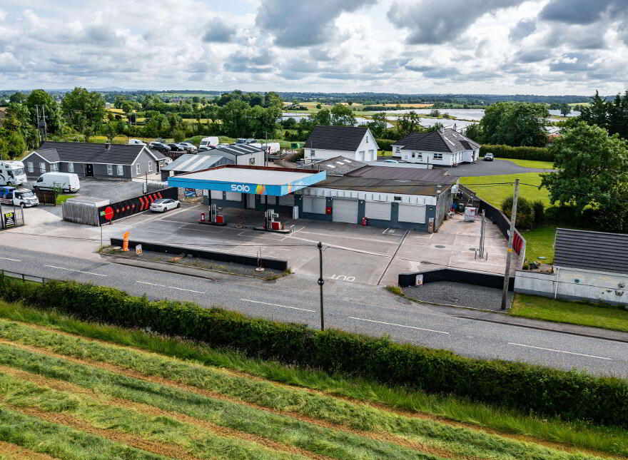 Midway Filling Station & Retail Units(no.02), 93/97 Tullyraine Ro...Donaghcloney, BT66 7PP