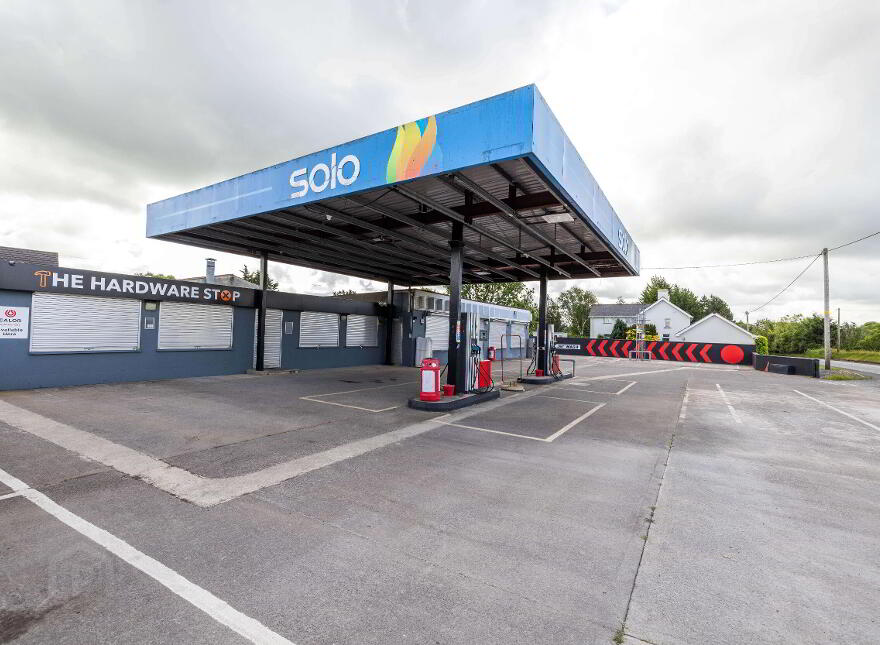 Midway Filling Station & Retail Units(no.02), 93/97 Tullyraine Ro...Donaghcloney, BT66 7PP