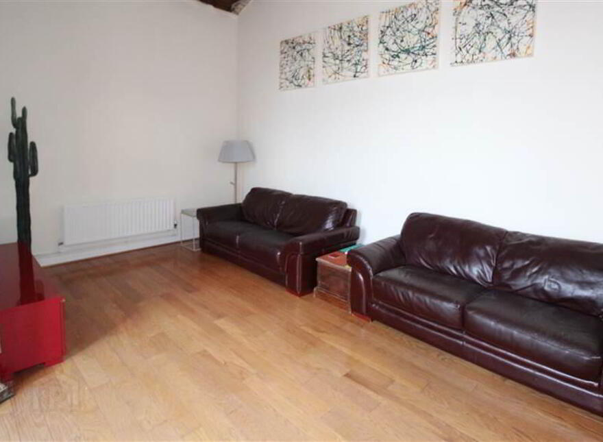 21 Linen Lofts, Belfast, BT14 7EJ