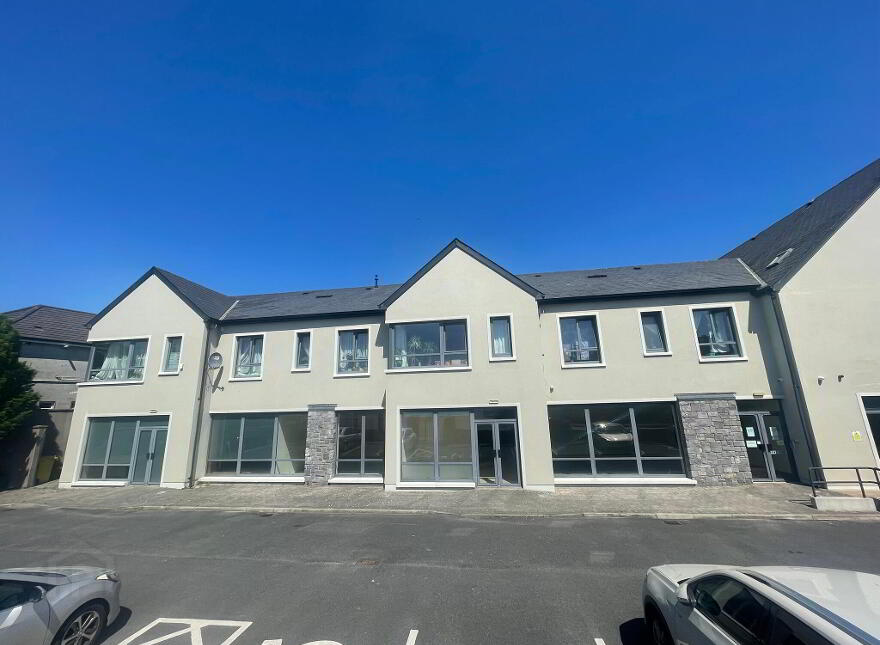 Corraun Park, Racecourse Road, Roscommon Town, F42W990
