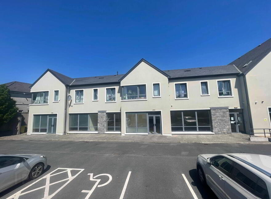Corraun Park, Racecourse Road, Roscommon Town, F42W990