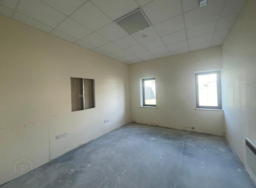 Corraun Park, Racecourse Road, Roscommon Town, F42W990