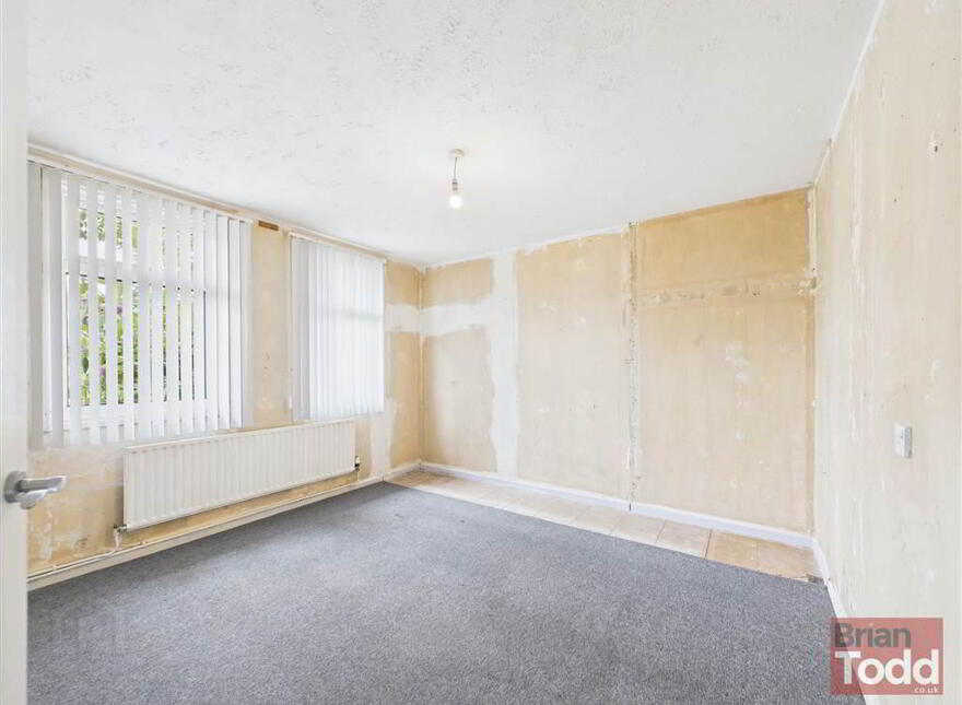 Craigy Hill, Larne, BT40 2EQ