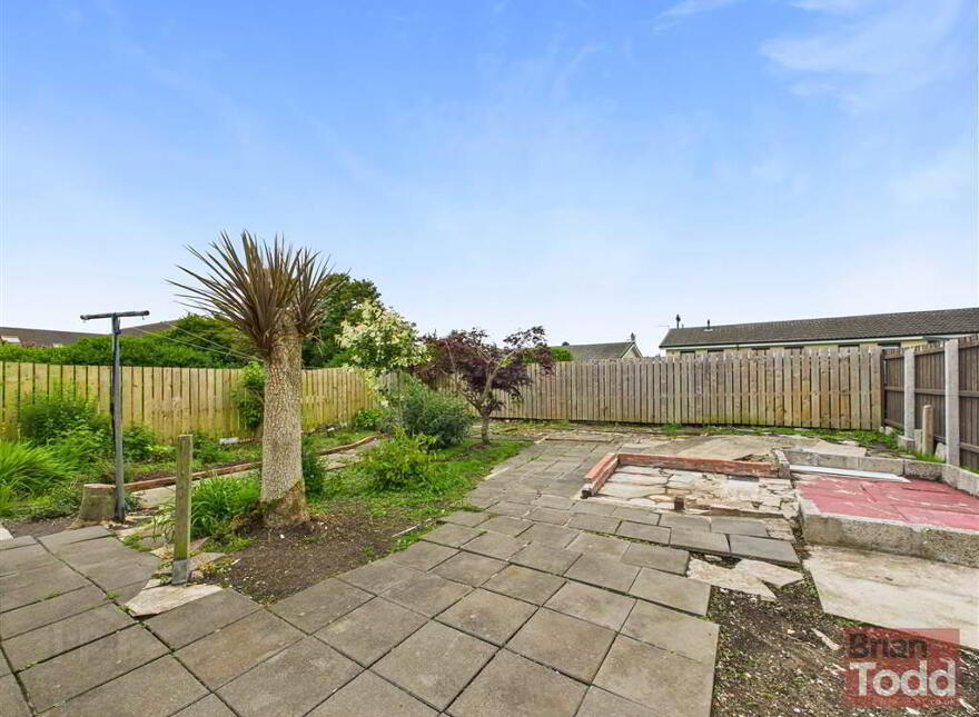 Craigy Hill, Larne, BT40 2EQ