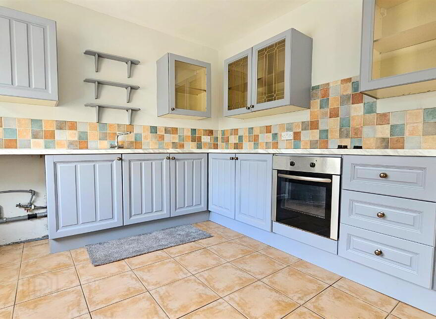 49 The Hollies, Carrickfergus, BT38 8HA